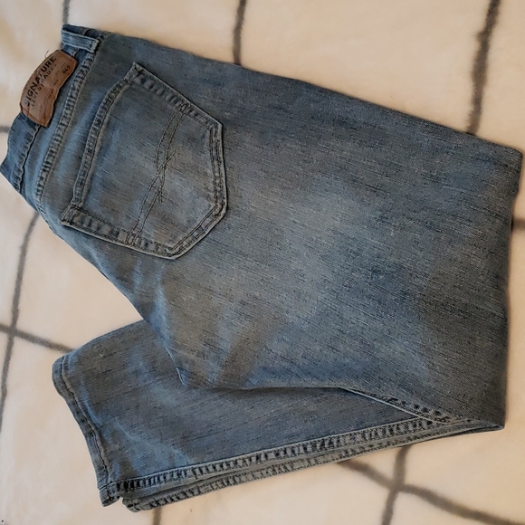 Levi Regular Taper S47 Jeans - Picture 2 of 7